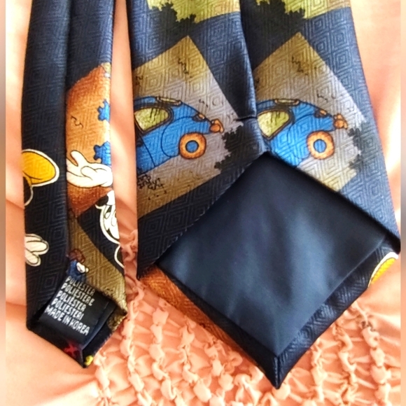 Official MICKEY UNLIMITED TIE 4" Vintage Circa 1990s - Picture 4 of 4
